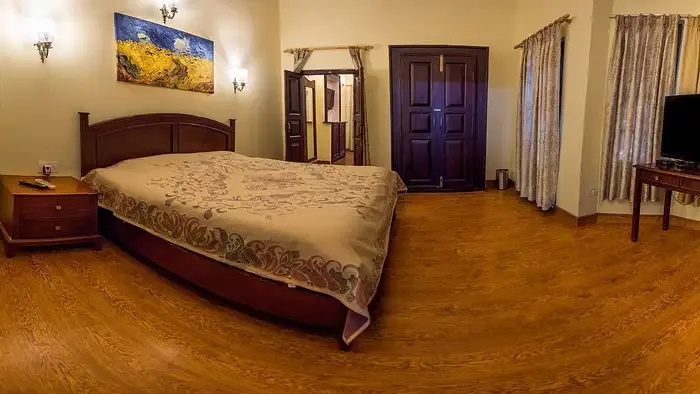 Deodar Double Suite (full double bed)