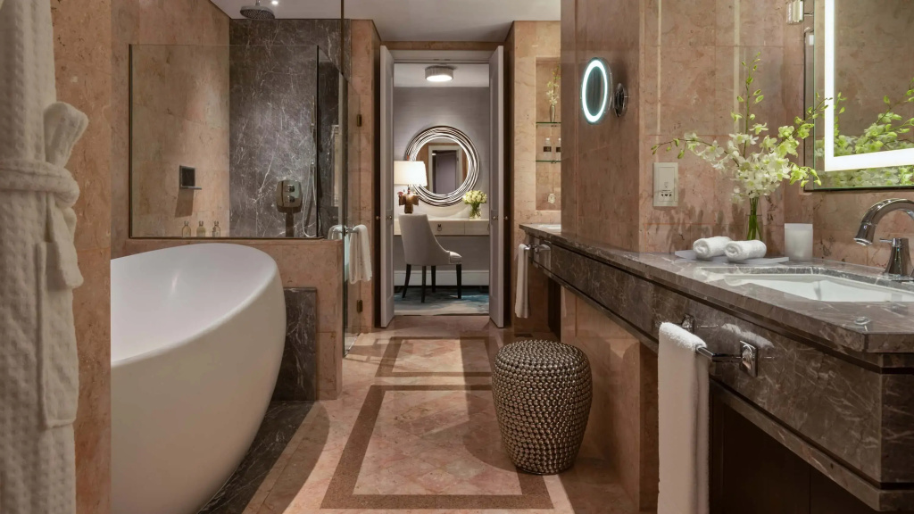 Four Seasons Singapore