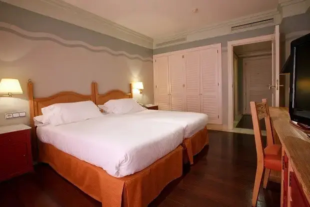 Hotel Playa Victoria - Chambres