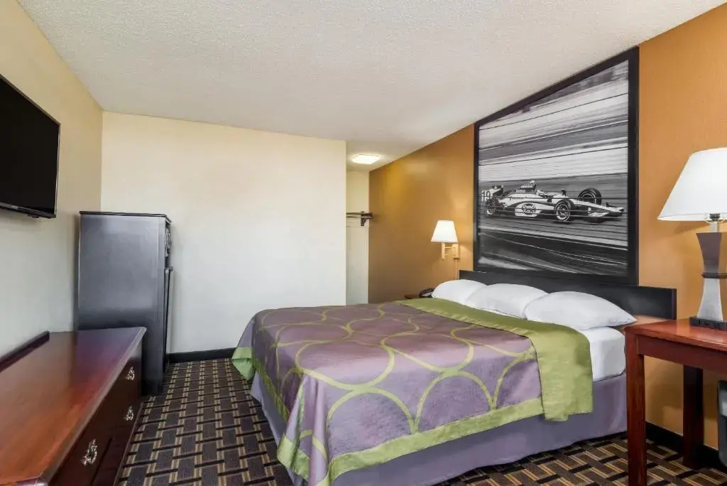 1 Bedroom Suite