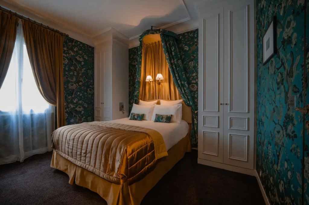 Superior Double room (full double bed)