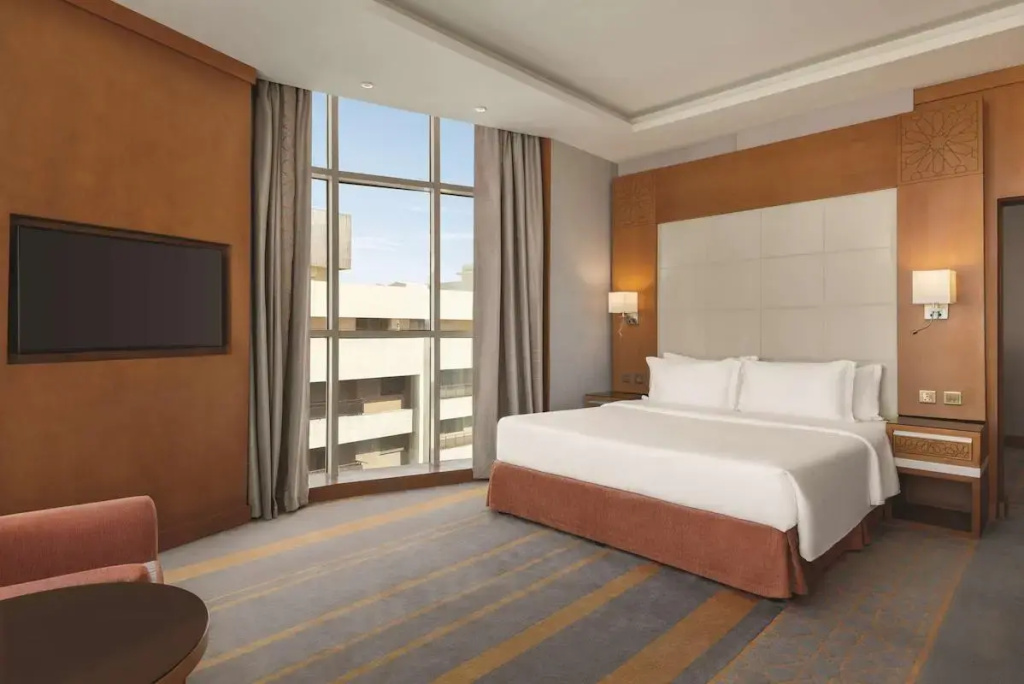 Double Suite (full double bed)