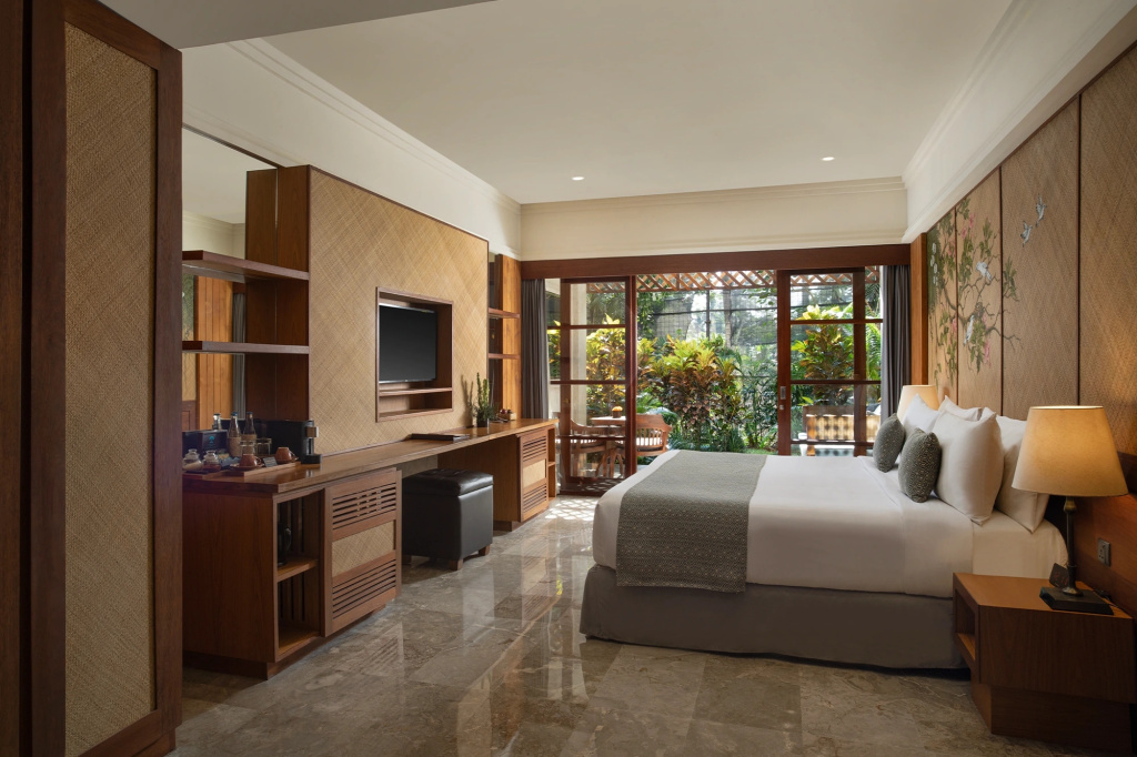 Grand Deluxe Double room (full double bed)