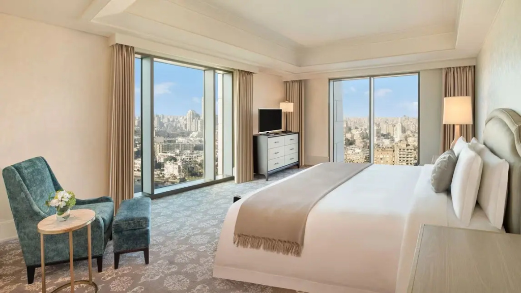 3 Bedrooms St. Regis Apartment
