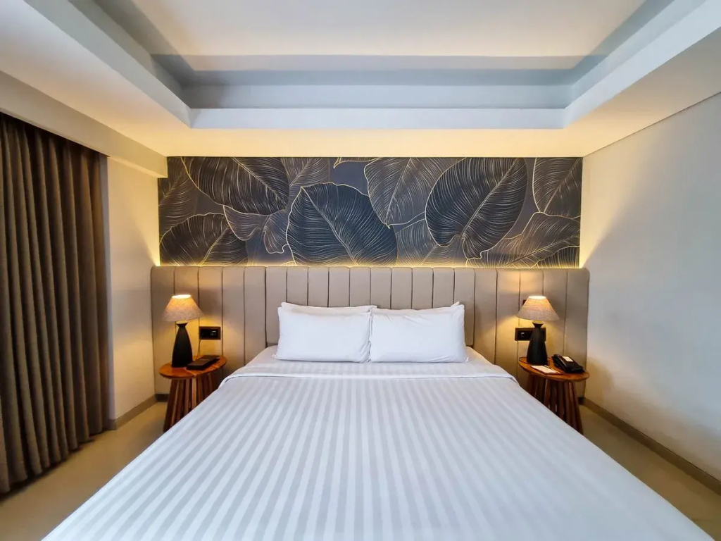 Double Suite (full double bed)
