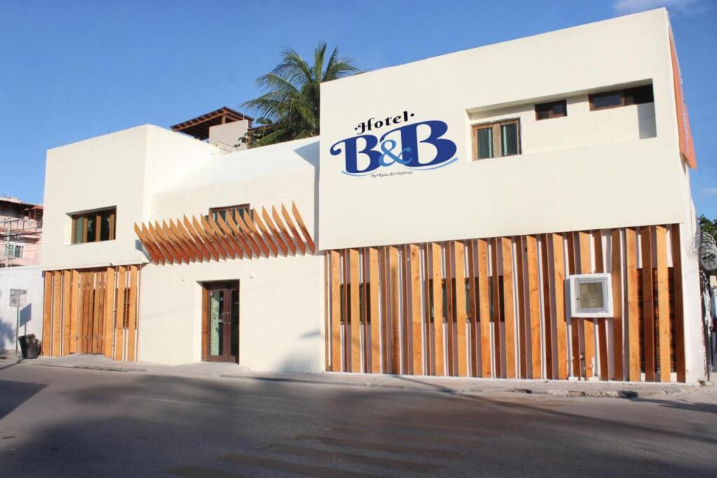 Hotel B&B - PLAYA DEL CARMEN by null
