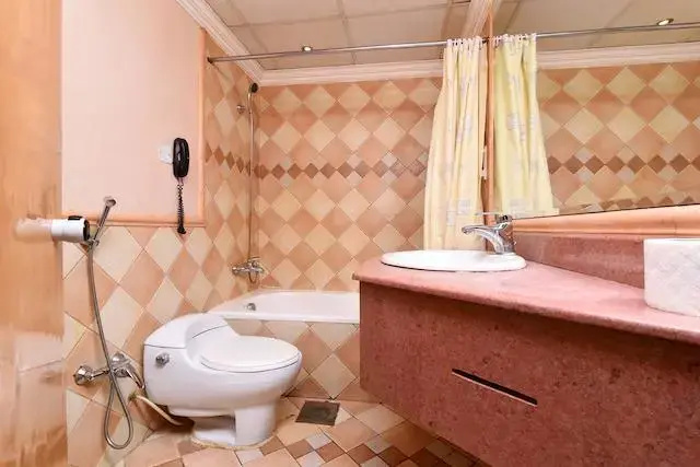 Capital O 419 Al Safeer Hotel - Chambres