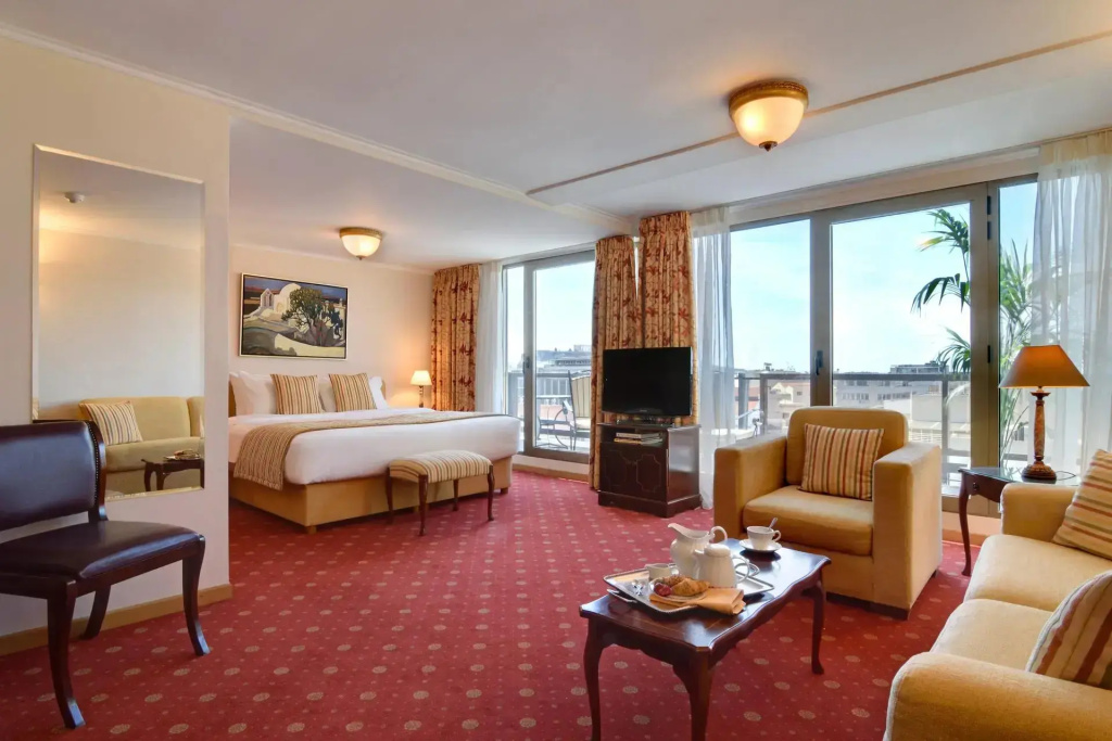 With Acropolis view Double Junior Suite (full double bed)