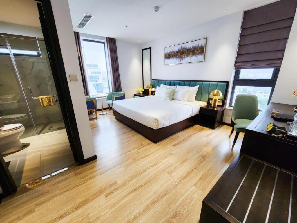 Cordial Grand Hotel Danang 4 Star