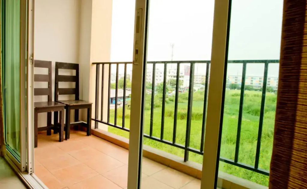 Sinsuvarn Airport Suite - Chambres