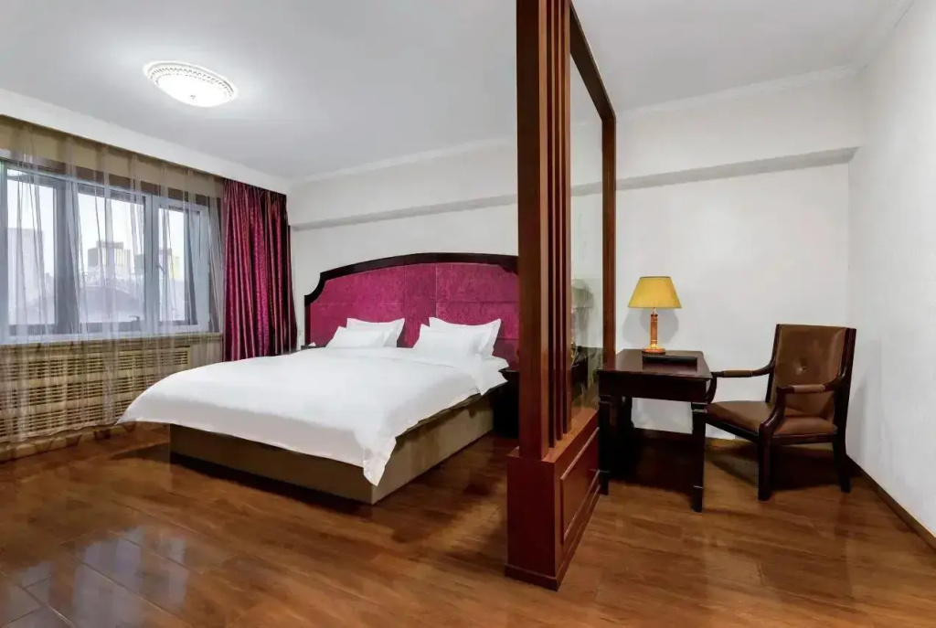 Classic Double room (full double bed)