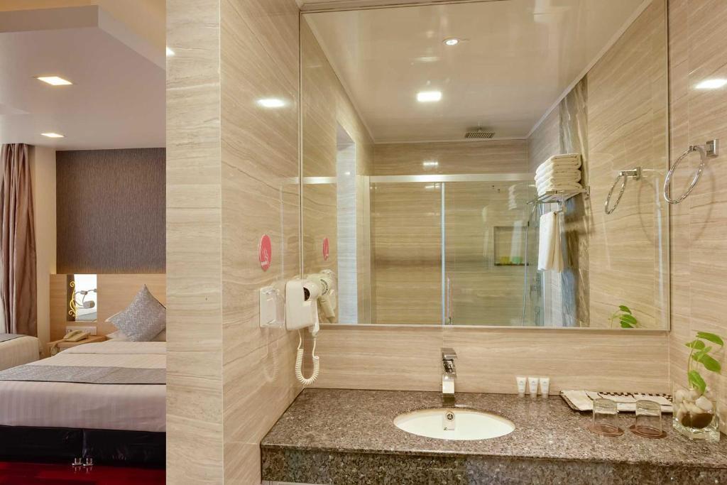 Arena Beach Hotel