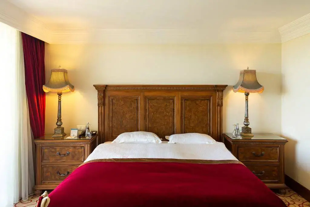 Presidential Suite