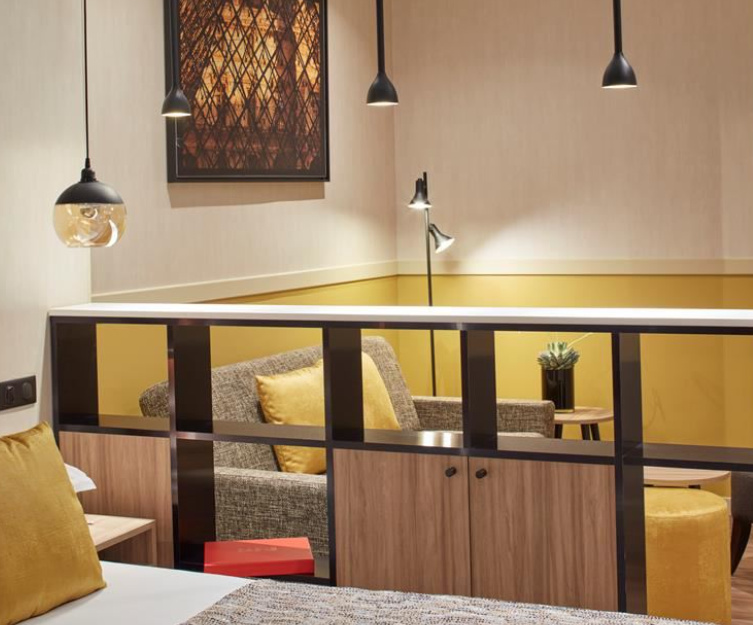 Hotel Atmospheres 79