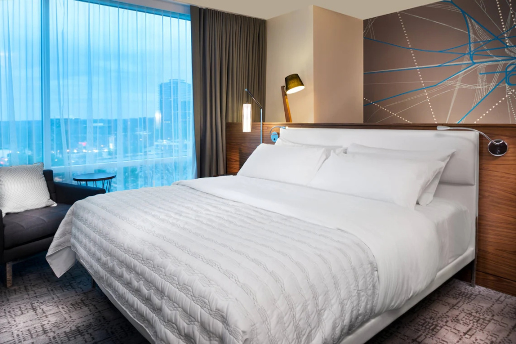 Le Meridien Atlanta Perimeter by Marriott - Chambres