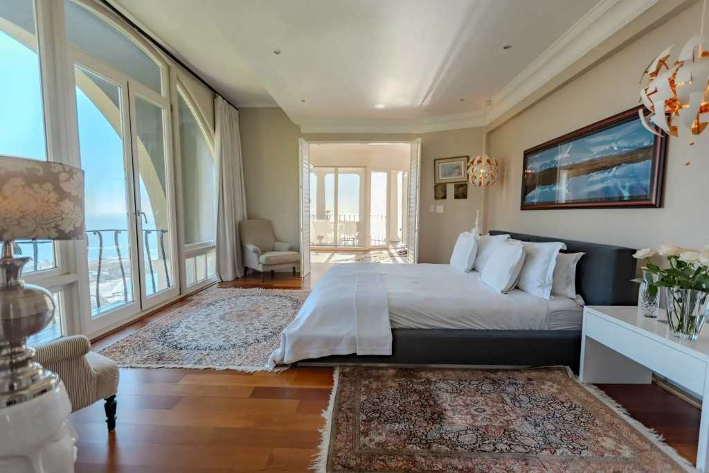 Presidential Double Penthouse Suite (full double bed)
