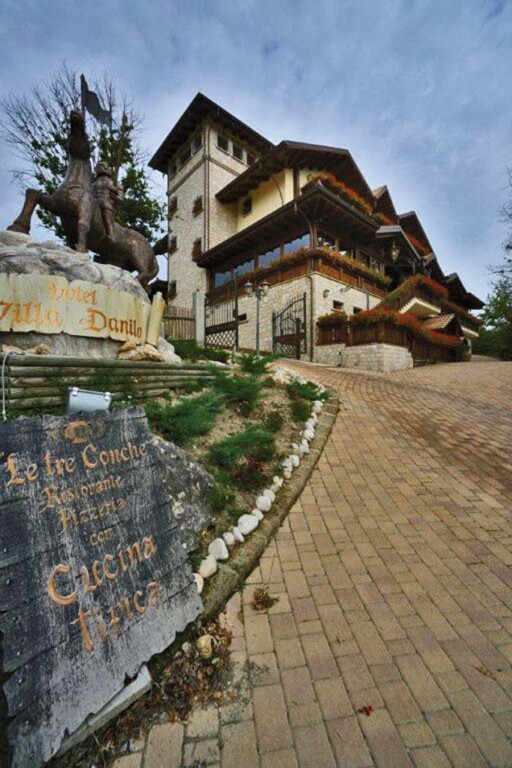 download annamaria hotel download annamaria hotel