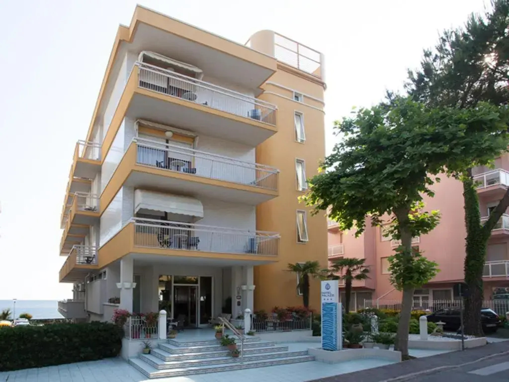 Hotel photo 25