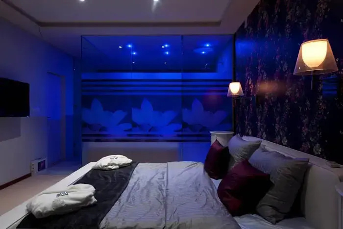 Spa Double Suite with sea view (full double bed)