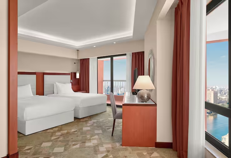 Family Connecting Quadruple room with Nile view