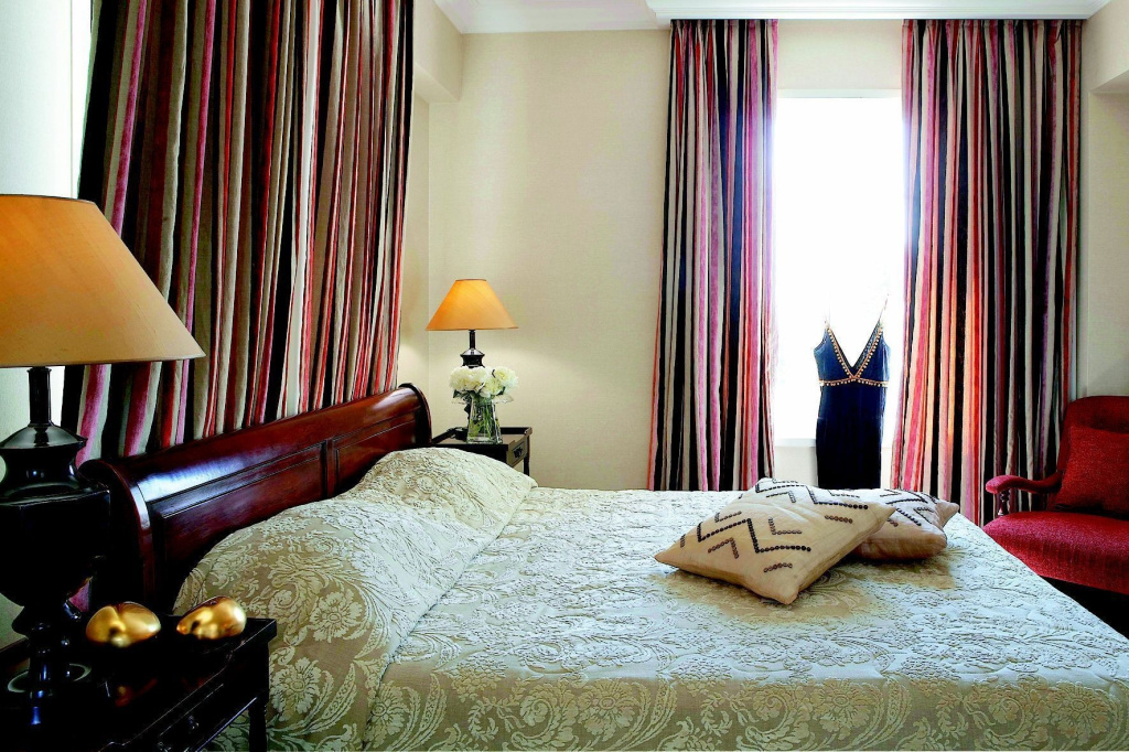 Superior Double room with pool view (full double bed)