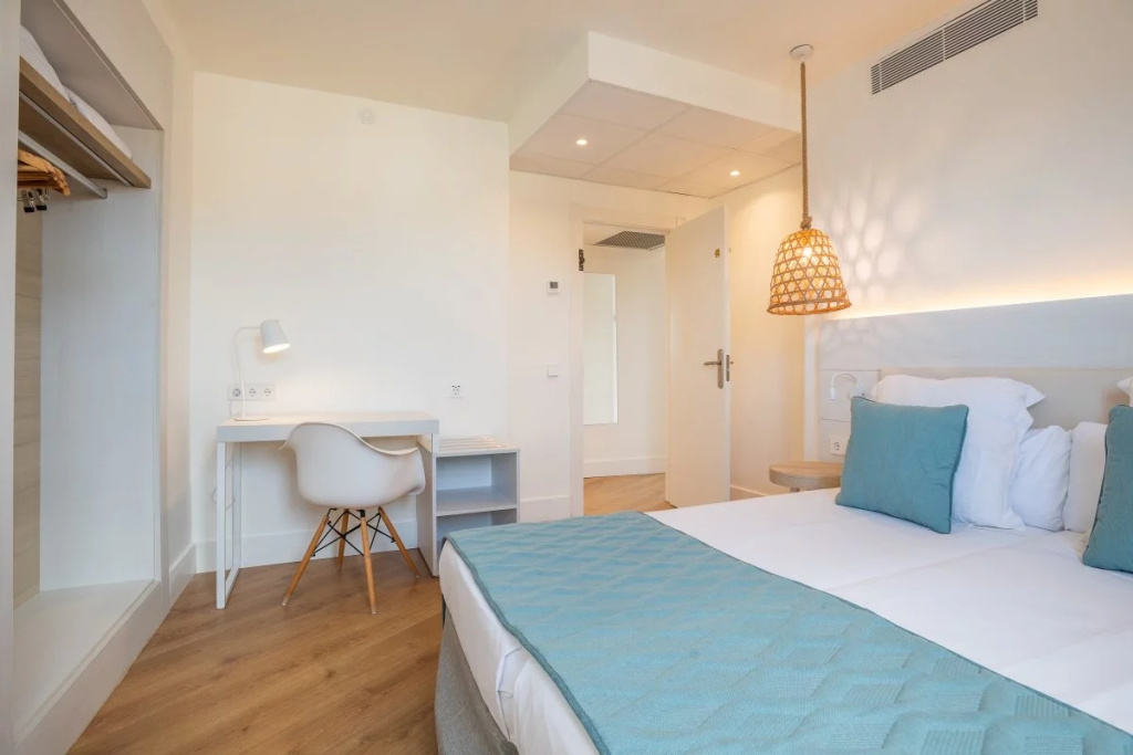Leonardo Royal Hotel Ibiza Santa Eulalia - Chambres