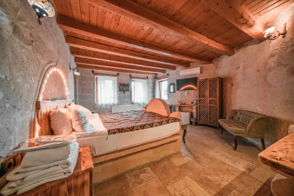 Deluxe Stone Double room (full double bed)