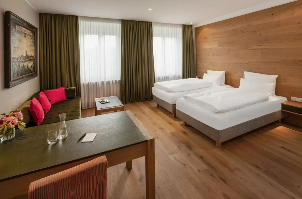 Superior with Extra Bed Double room (twin beds)