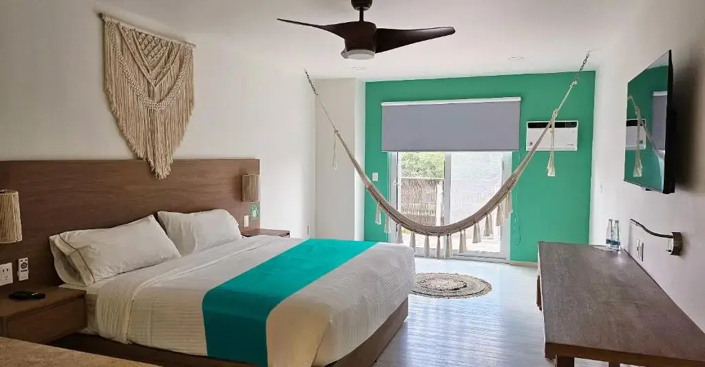 Double Junior Suite (full double bed)