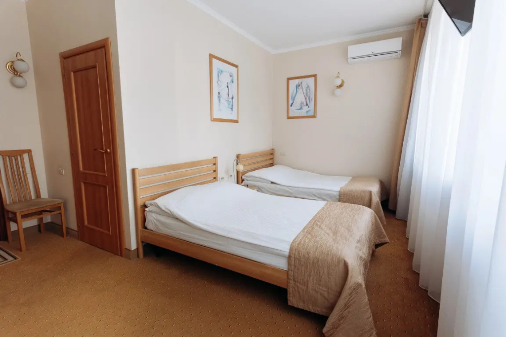 Dlya Vas Hotel Room Type - Standard Double room twin beds
