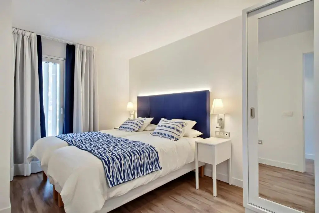 1 Bedroom Suite