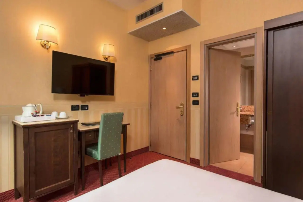Hotel photo 27
