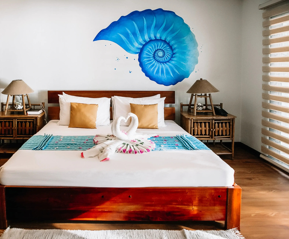 Suite A Double with ocean view (full double bed)