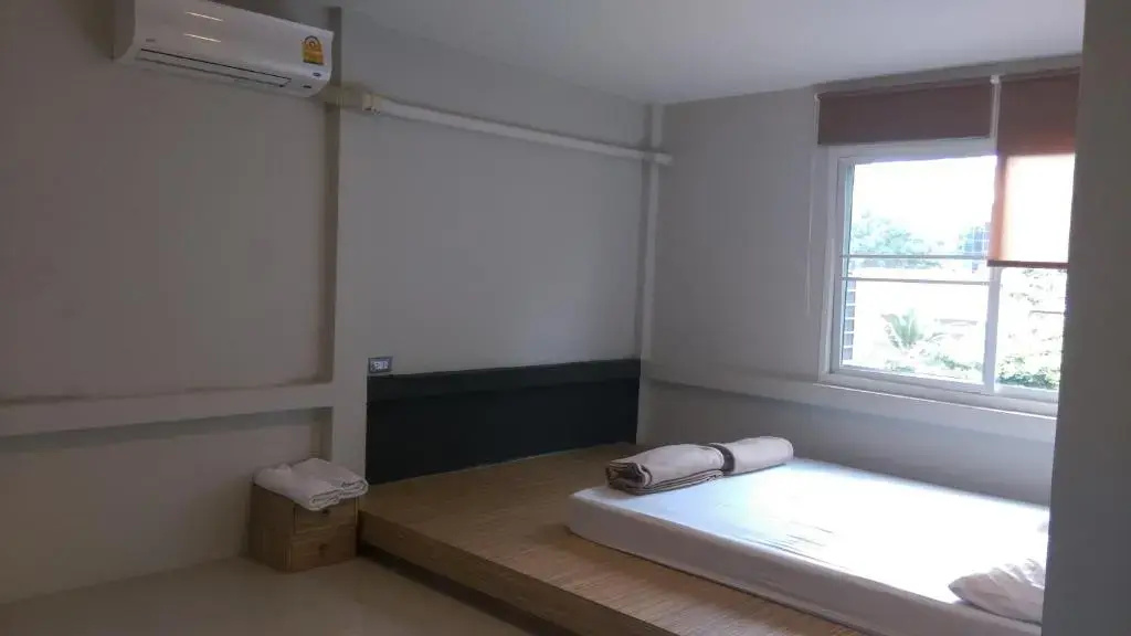 Economy Double room (full double bed)