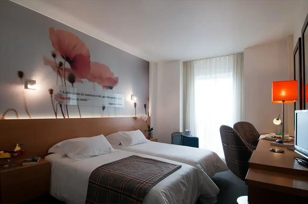 Double room (full double bed)
