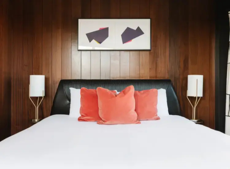 Suite Double Warehouse (full double bed)