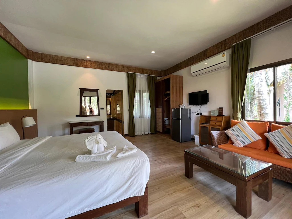 Double Villa beachfront (full double bed)