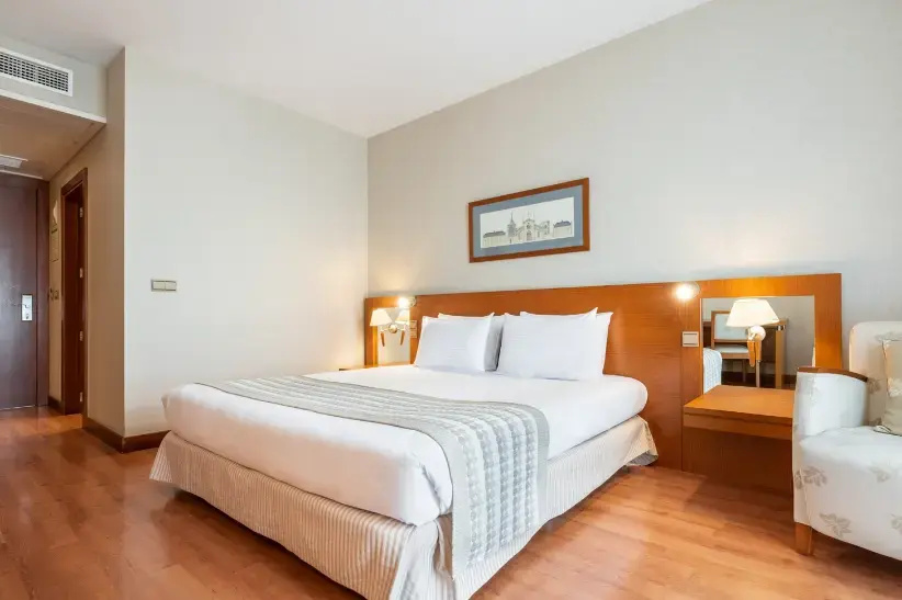 Eurostars San Lazaro - Chambres