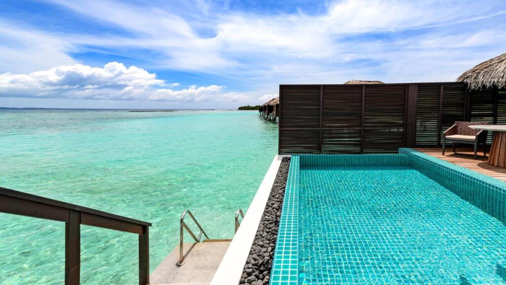 Sheraton Maldives Full Moon Resort & Spa