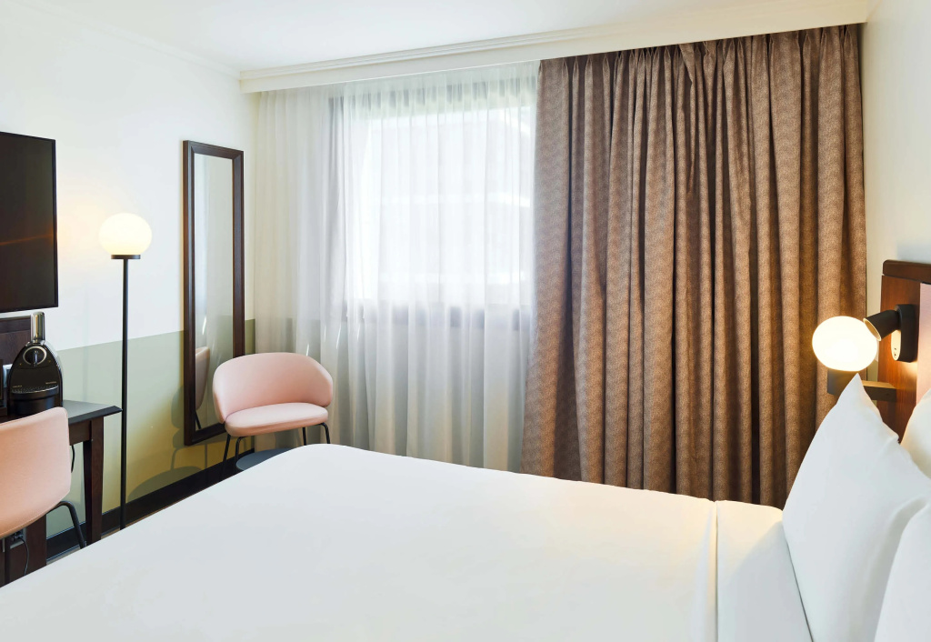 Voir la photo 4 — B&B HOTEL Saint-Quentin-en-Yvelines Centre Gare