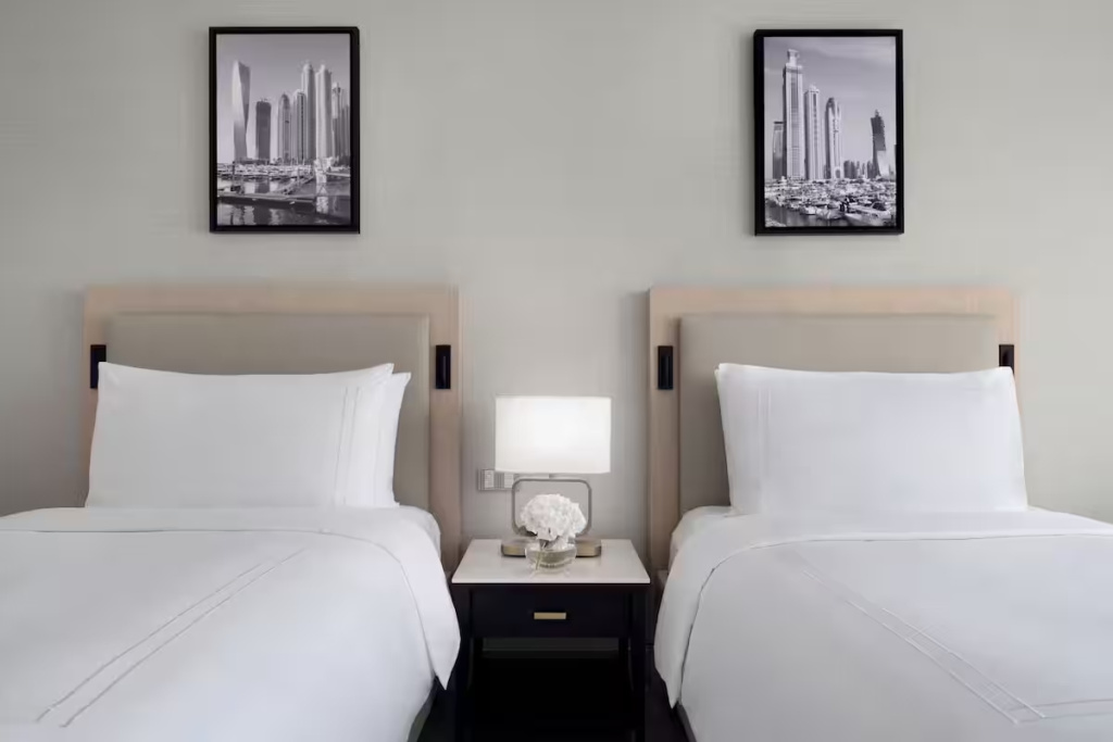 JW Marriott Hotel Marina  - Chambres