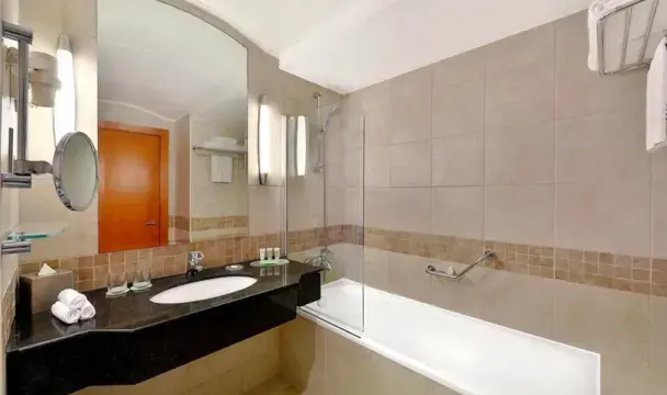 Millennium Lakeview Residence - Chambres
