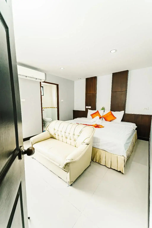 Deluxe Double room with sea view (full double bed)