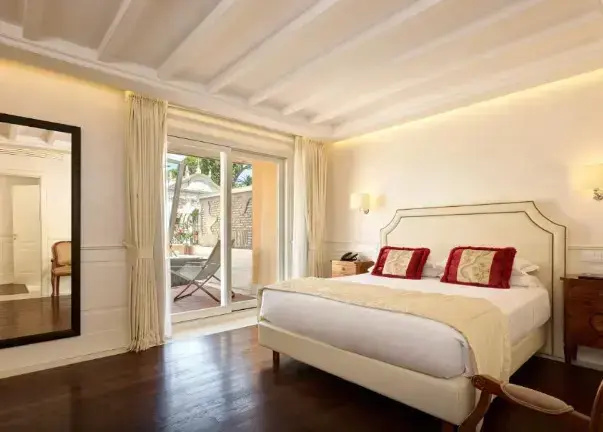 Sky Double Suite full double bed