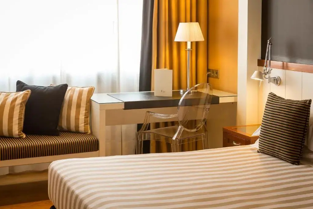 Double room (twin beds)