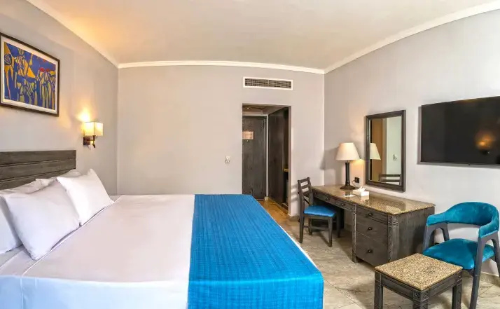 Invidia Coral Beach Tiran - Chambres