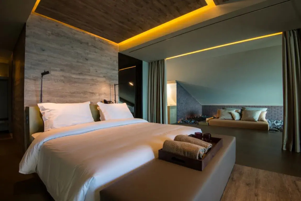 Design SPE Double Suite (full double bed)