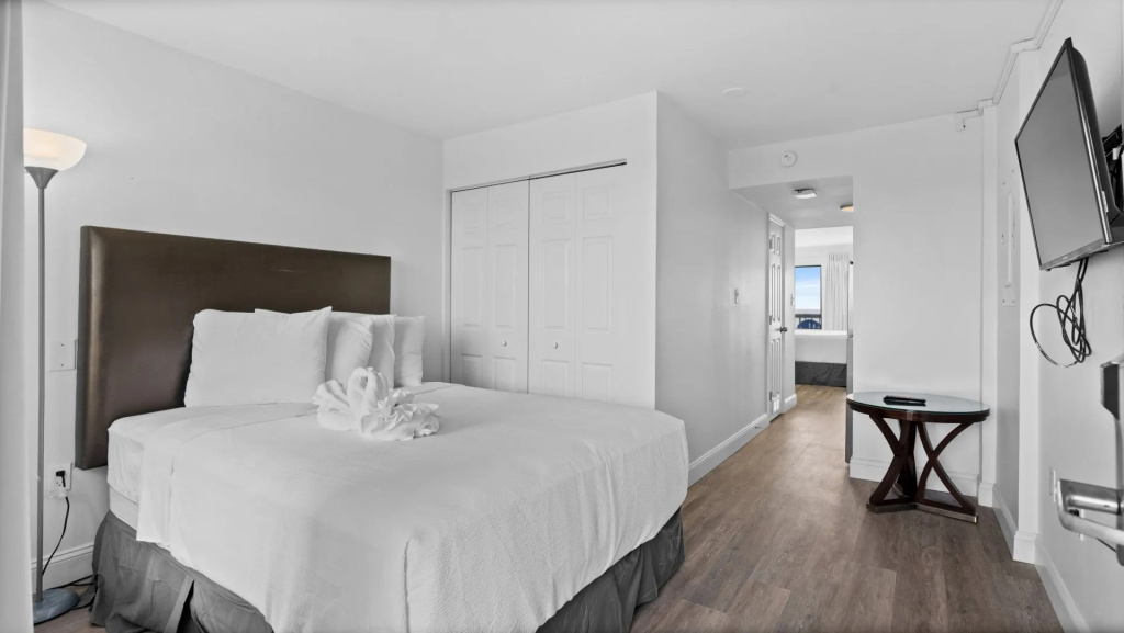 Penthouse Suite oceanfront