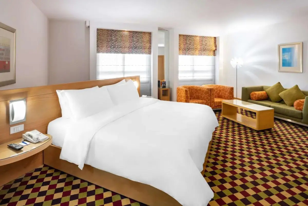 Superior Double room (full double bed)