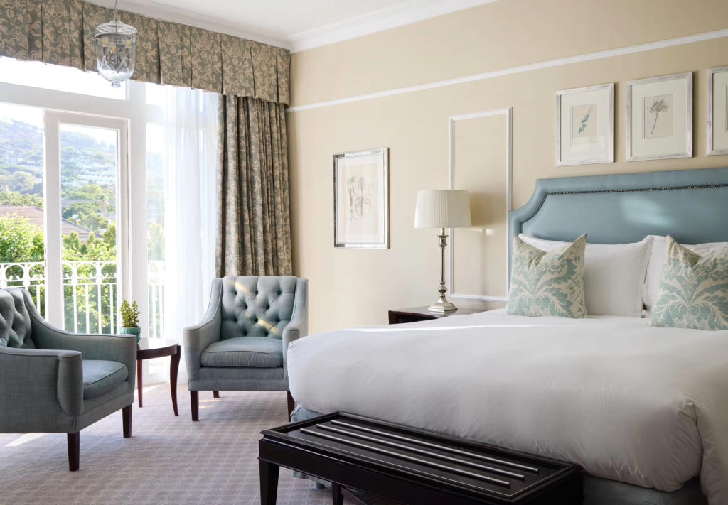 Deluxe Double Junior Suite (full double bed)